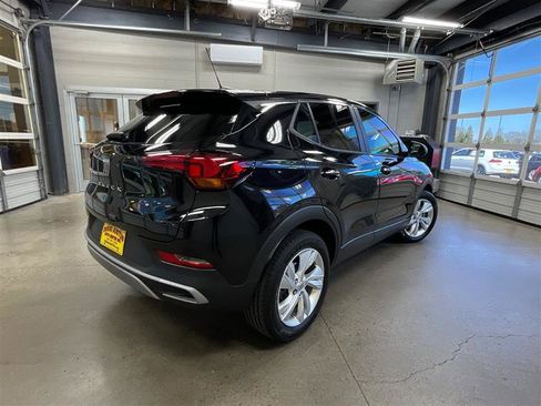 Used 2024 Buick Encore GX Preferred image 5