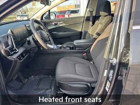 Used 2023 Kia Sportage LX image 10