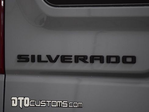 Used 2024 Chevrolet Silverado 1500 ZR2 w/ ZR2 Bison Edition AWD/4WD image 22