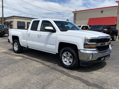 Used 2017 Chevrolet Silverado 1500 LT w/ All Star Edition AWD/4WD image 2