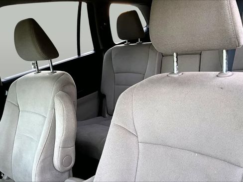 Used 2019 Honda Pilot EX image 8
