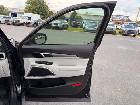 Used 2022 Kia Telluride EX FWD image 25