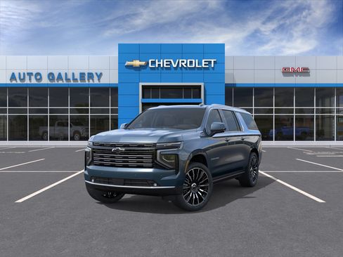 New 2026 Chevrolet Suburban High Country AWD/4WD image 9