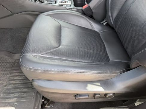 Certified 2024 Subaru Forester Touring AWD/4WD image 16