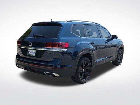Used 2022 Volkswagen Atlas SE w/ Black Wheel Package AWD/4WD image 7