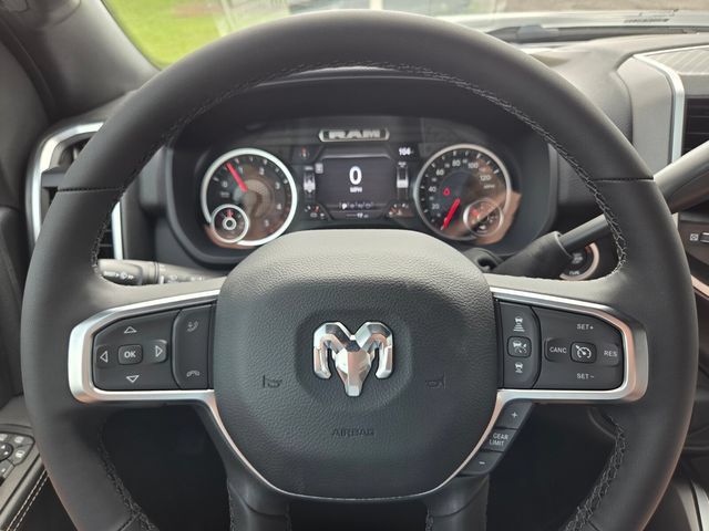 New 2027 RAM 3500 Big Horn AWD/4WD image 26