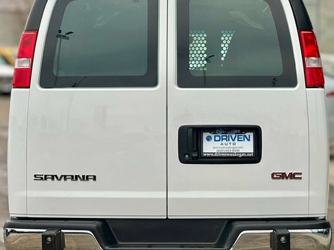 Used 2024 GMC Savana 2500 w/ Driver Convenience Package RWD image 24