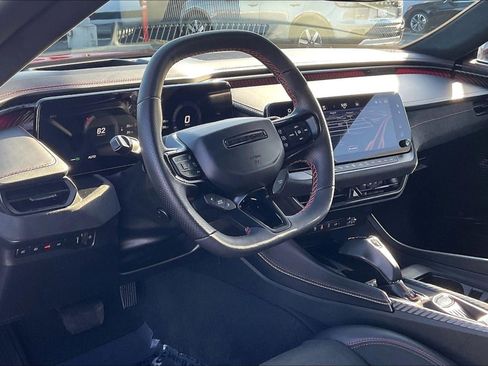 Used 2024 Dodge Charger Daytona Scat Pack w/ Plus Group AWD/4WD image 9