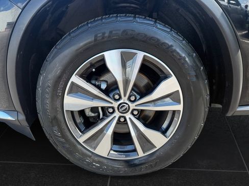 Used 2023 Nissan Murano SV AWD/4WD image 9