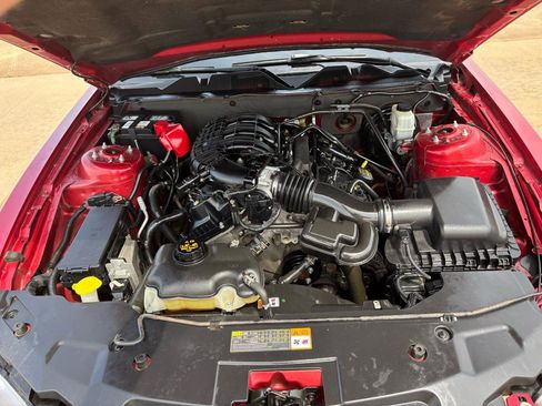 Used 2012 Ford Mustang Coupe image 17