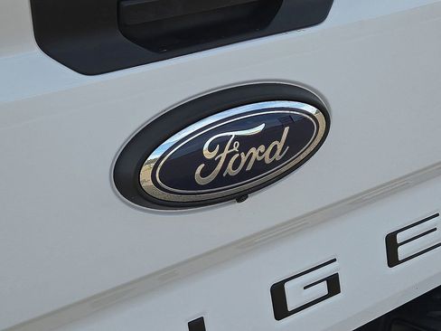 Used 2024 Ford Ranger XLT w/ Technology Package image 13