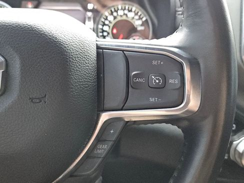 Used 2024 RAM 1500 Laramie AWD/4WD image 22