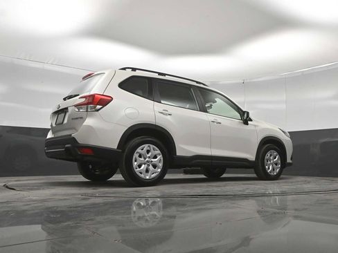 Used 2024 Subaru Forester AWD/4WD image 38