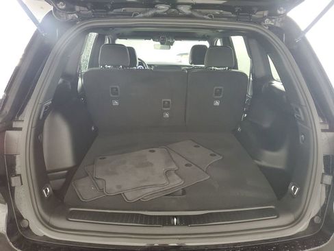 Used 2025 Jeep Grand Cherokee Laredo X image 33