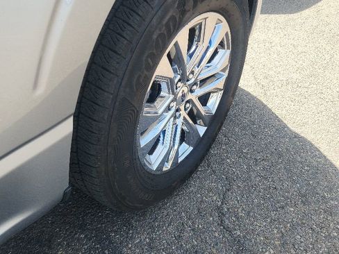 Used 2024 Ford F150 XLT w/ Equipment Group 302A MID RWD image 16