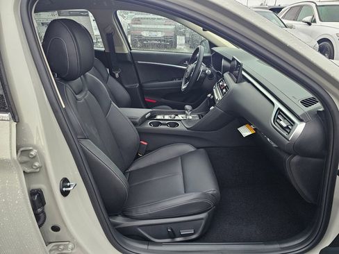 New 2026 Genesis G70 2.5T image 27