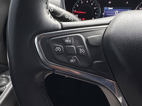 Used 2019 Chevrolet Equinox LT FWD image 19