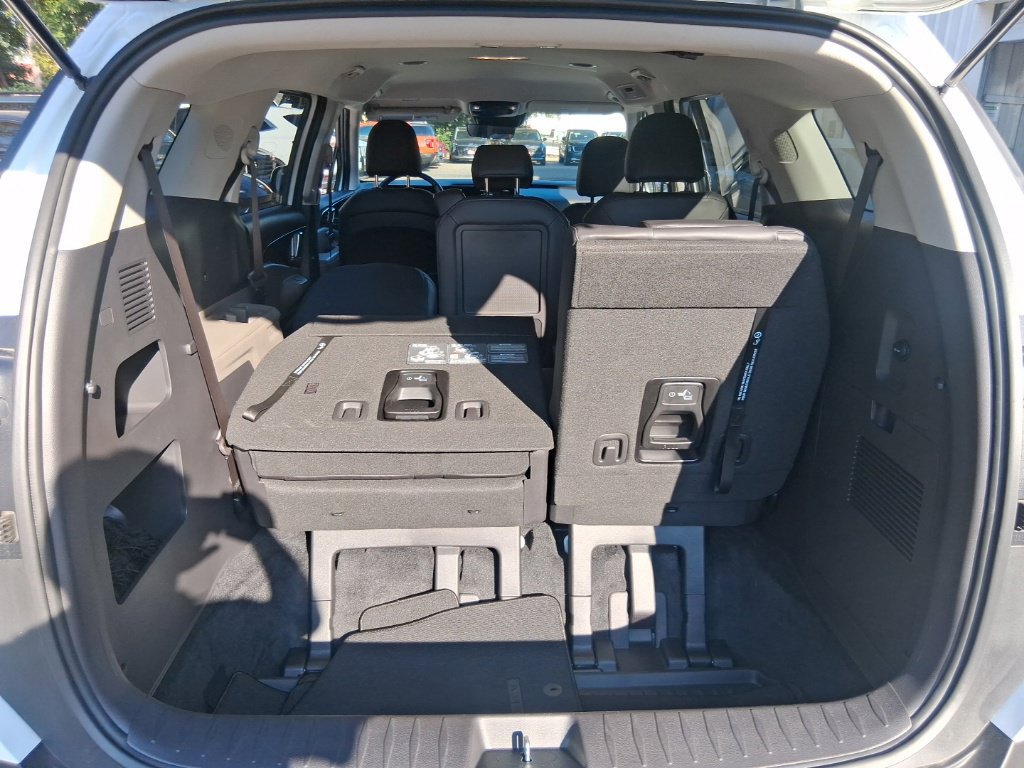 Certified 2026 Kia Carnival FWD image 21