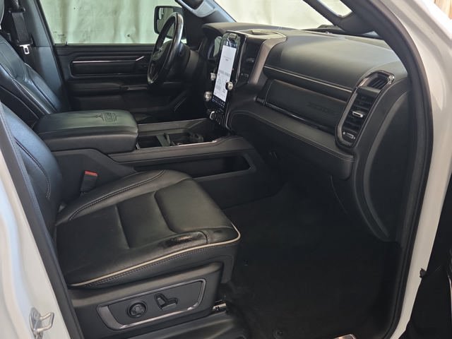Used 2023 RAM 1500 Limited AWD/4WD image 13