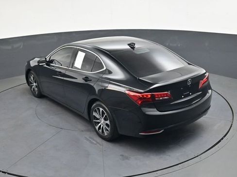 Used 2017 Acura TLX image 25
