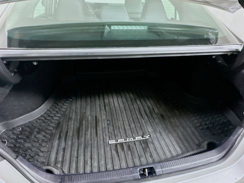 Used 2024 Toyota Camry LE image 27