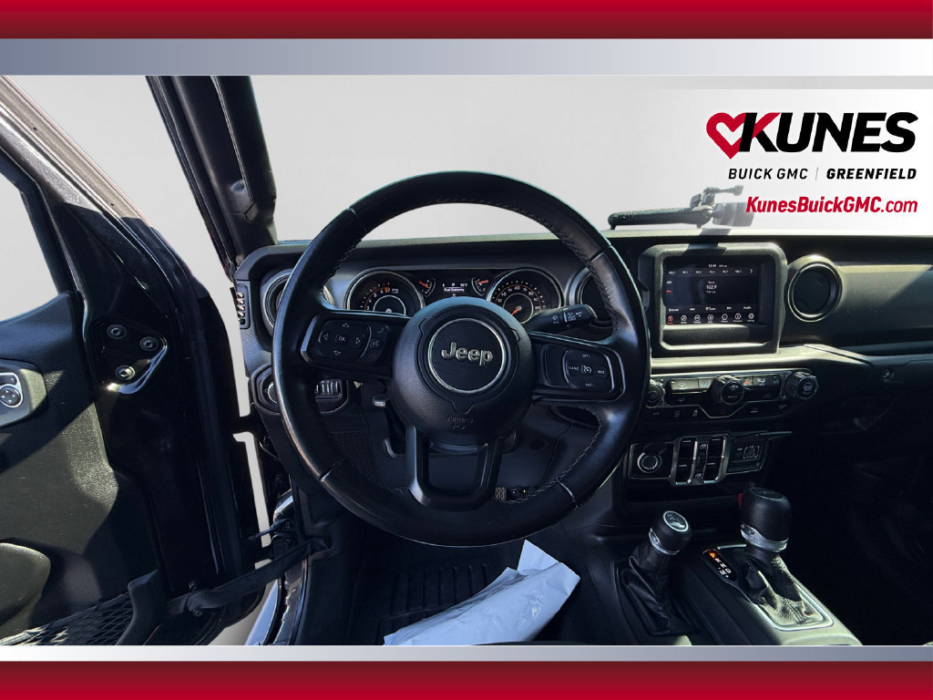 Used 2022 Jeep Gladiator Sport AWD/4WD image 15