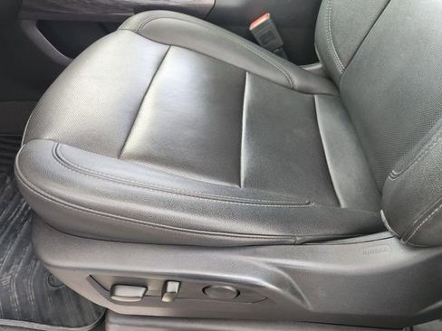 Used 2024 Chevrolet Silverado 1500 LTZ w/ Z71 Off-Road Package image 21