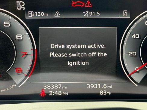 Used 2023 Audi Q5 2.0T Premium Plus w/ Premium Plus Package AWD/4WD image 19
