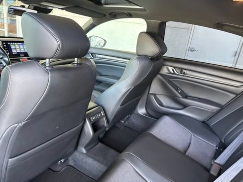 Used 2022 Honda Accord Sport image 19