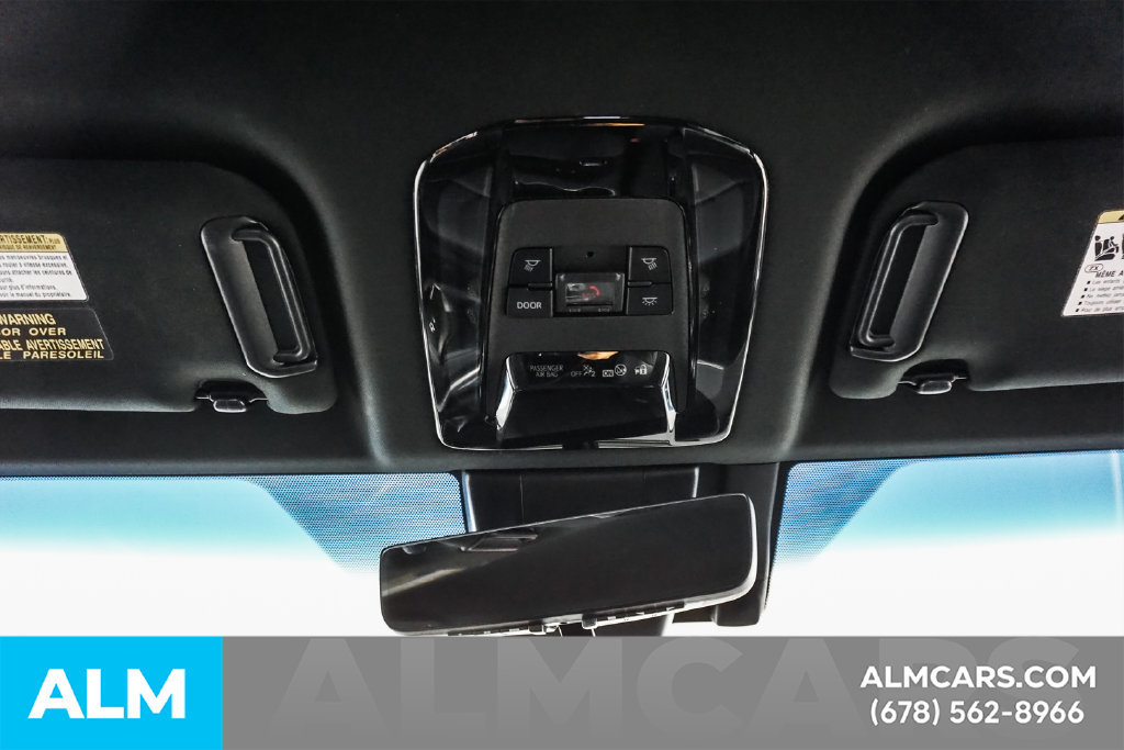 Used 2023 Toyota Venza Limited AWD/4WD image 39