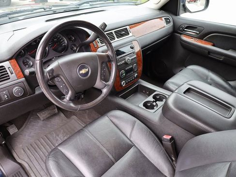 Used 2007 Chevrolet Silverado 1500 LTZ w/ Max Trailering Pack image 12