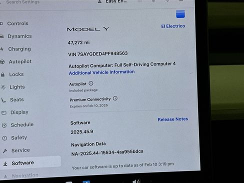 Used 2023 Tesla Model Y 2WD image 17