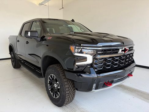 New 2026 Chevrolet Silverado 1500 ZR2 AWD/4WD image 18