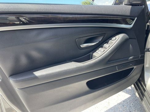 Used 2014 BMW 550i Sedan w/ Executive Package image 21
