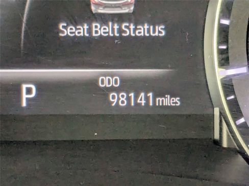 Used 2021 Toyota Highlander XLE FWD image 19