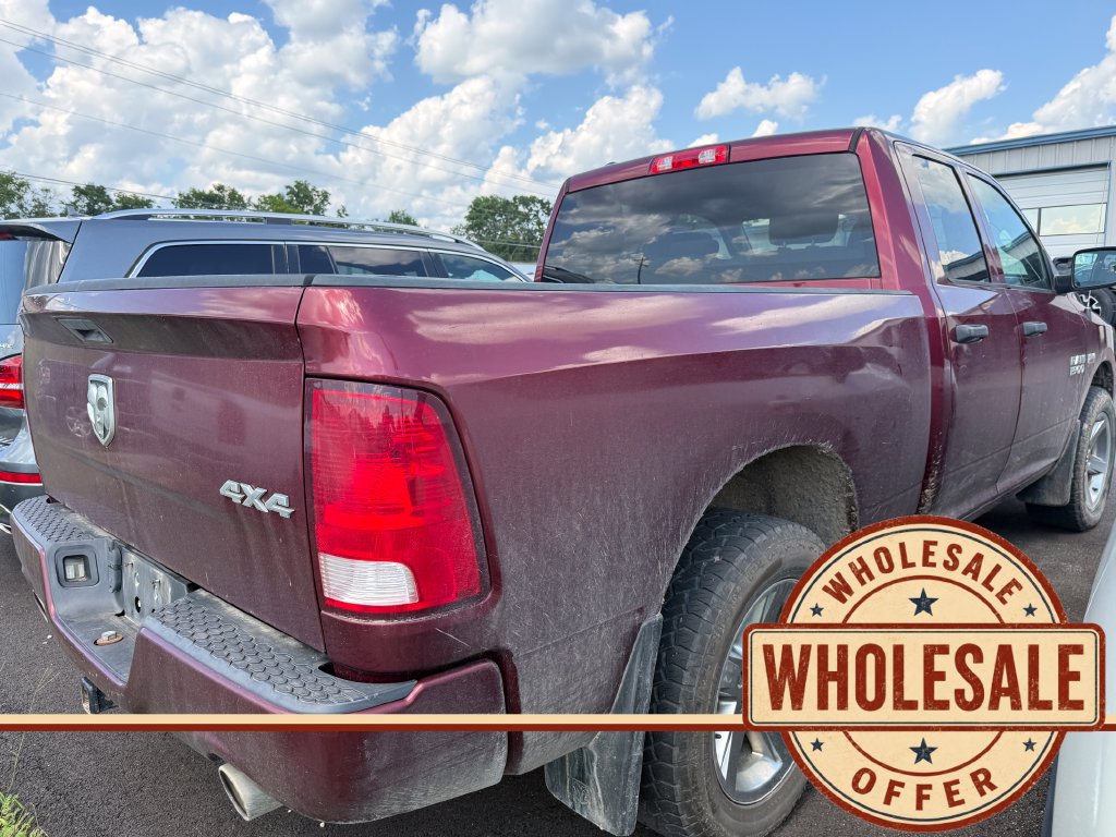 Used 2017 RAM 1500 Express w/ Express Value Package AWD/4WD image 9