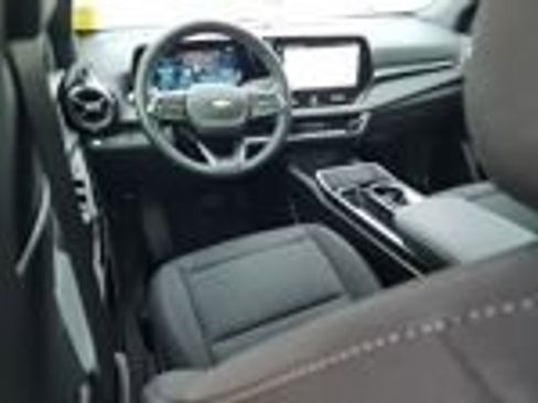 Certified 2025 Chevrolet Equinox LT w/ Safety and Technology Package image 36