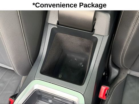 Used 2021 Audi e-tron Premium w/ Convenience Plus Package image 41