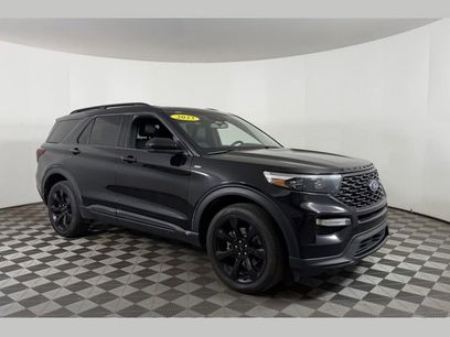 Used 2023 Ford Explorer ST-Line w/ Class IV Trailer Tow Package