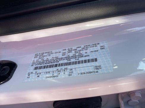 Used 2022 Ford F150 Lariat w/ Max Trailer Tow Package image 10