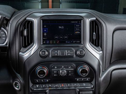 Used 2021 Chevrolet Silverado 2500 LTZ w/ Carhartt Edition AWD/4WD image 20