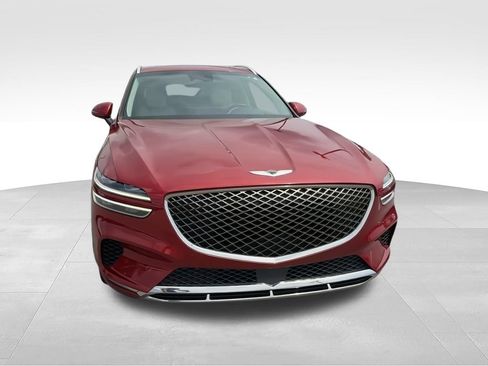 Used 2022 Genesis GV70 2.5T w/ Select Package AWD/4WD image 3