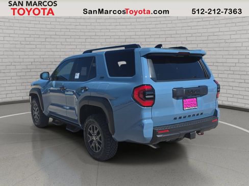 New 2026 Toyota 4Runner SR5 AWD/4WD image 7
