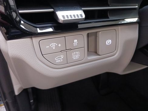 Used 2026 Kia Sportage EX w/ EX Panoramic Sunroof Package image 28