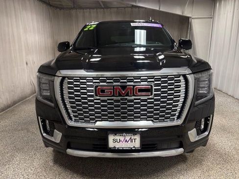 Used 2022 GMC Yukon XL Denali w/ Max Trailering Package image 8