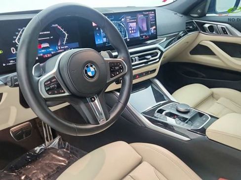 Used 2024 BMW M440i Convertible w/ Premium Package RWD image 26