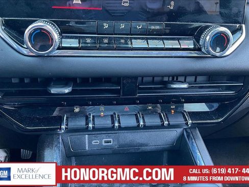 Used 2024 GMC Canyon Elevation w/ Convenience Package image 15