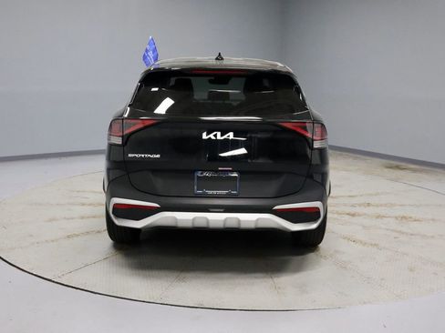 Used 2025 Kia Sportage EX FWD image 11
