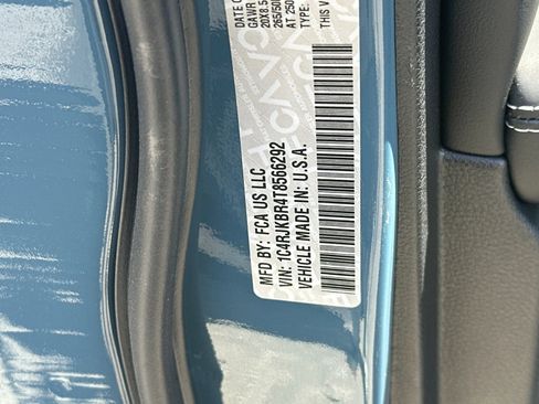 New 2026 Jeep Grand Cherokee L Limited AWD/4WD image 28