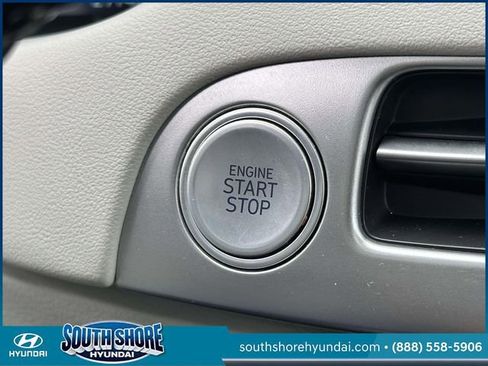 Used 2023 Hyundai Palisade Limited AWD/4WD image 30